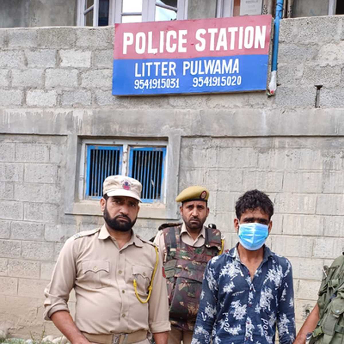 जम्मू-कश्मीर : राष्ट्रविरोधी गतिविधियों के लिए फेसबुक पेज चलाने वाला व्यक्ति गिरफ्तार